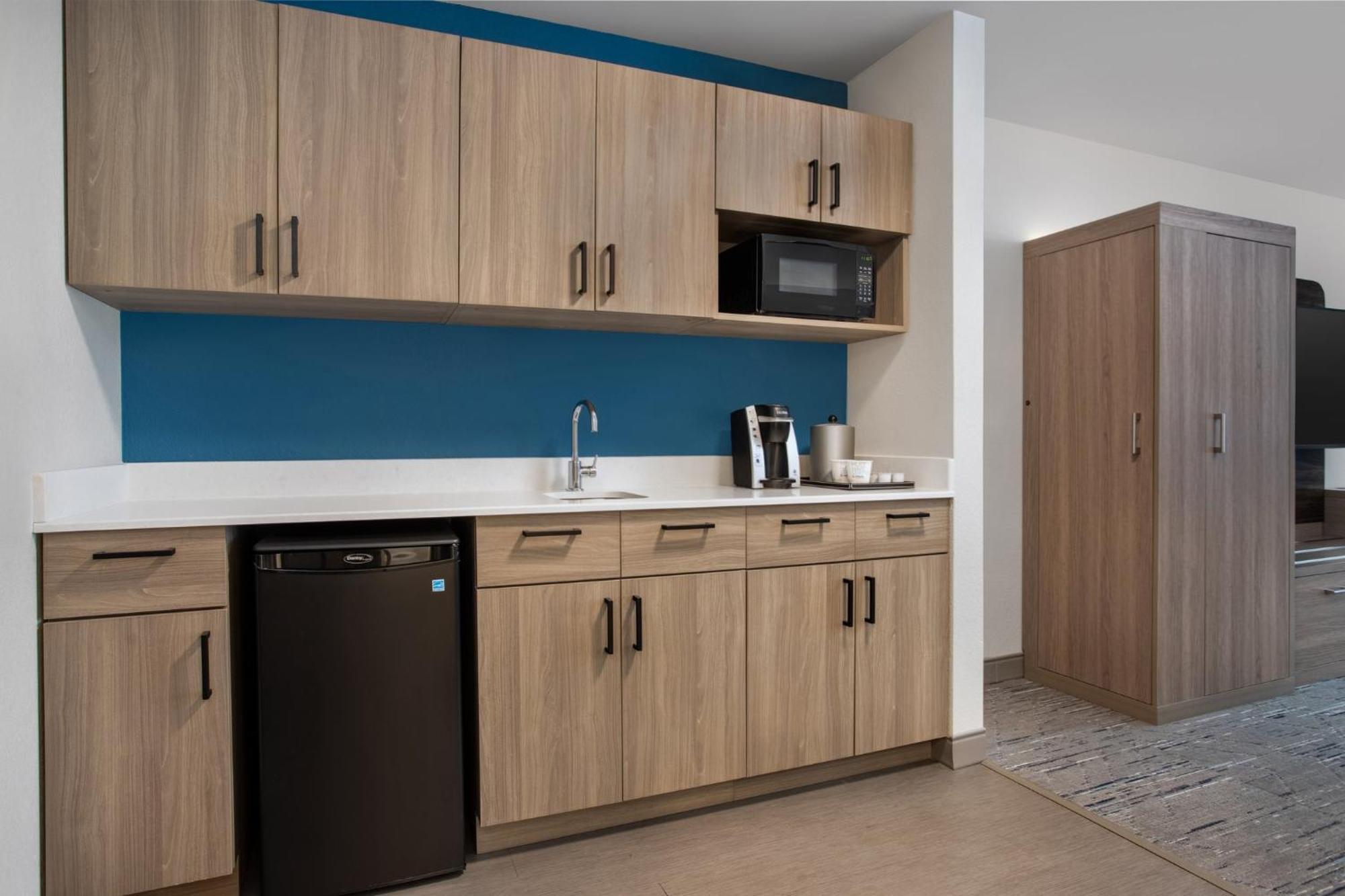 Holiday Inn Express Hotel & Suites Terre Haute By Ihg Zewnętrze zdjęcie